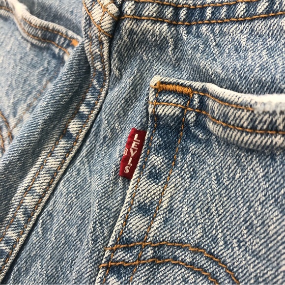 Levi’s Ribcage Straight Ankle button fly jeans size 28 - Picture 3 of 5